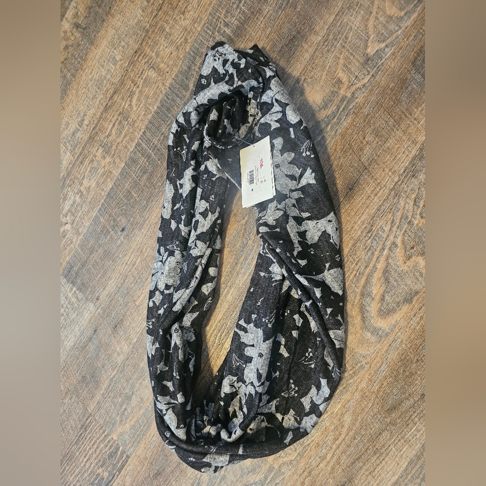 Sarah Snap Scarf - Retails for $48